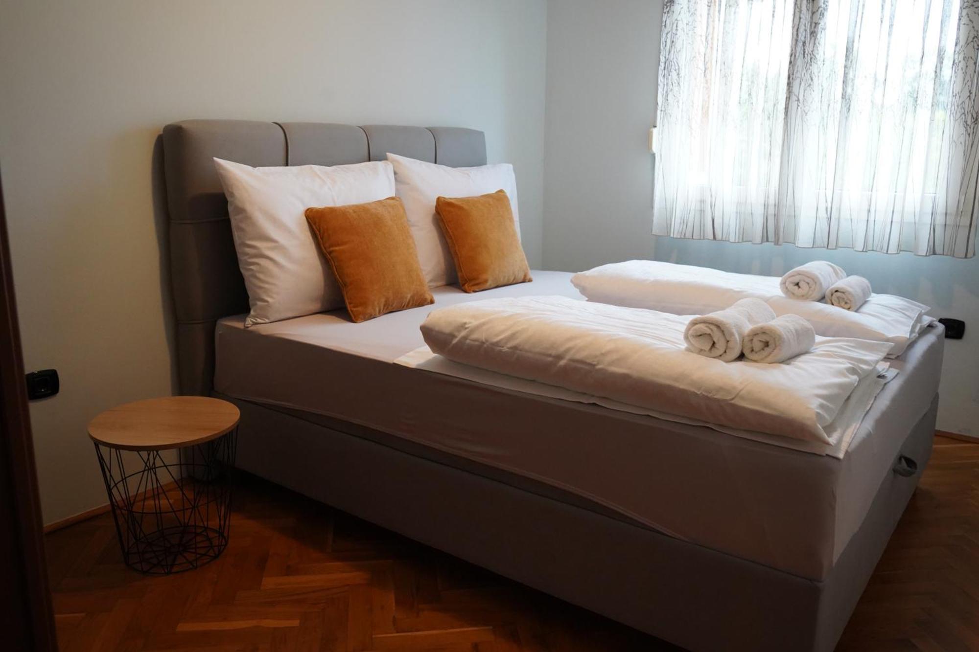 Apartments Villa Marta Opatija Luaran gambar
