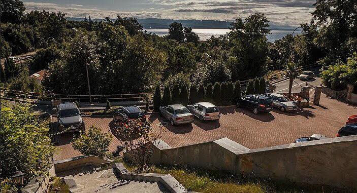 Apartments Villa Marta Opatija Luaran gambar