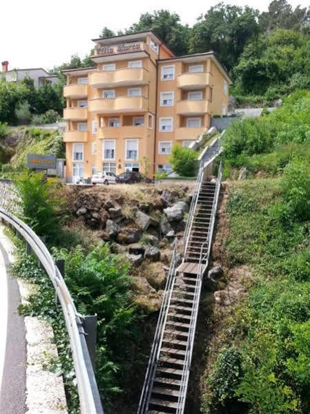Apartments Villa Marta Opatija Luaran gambar